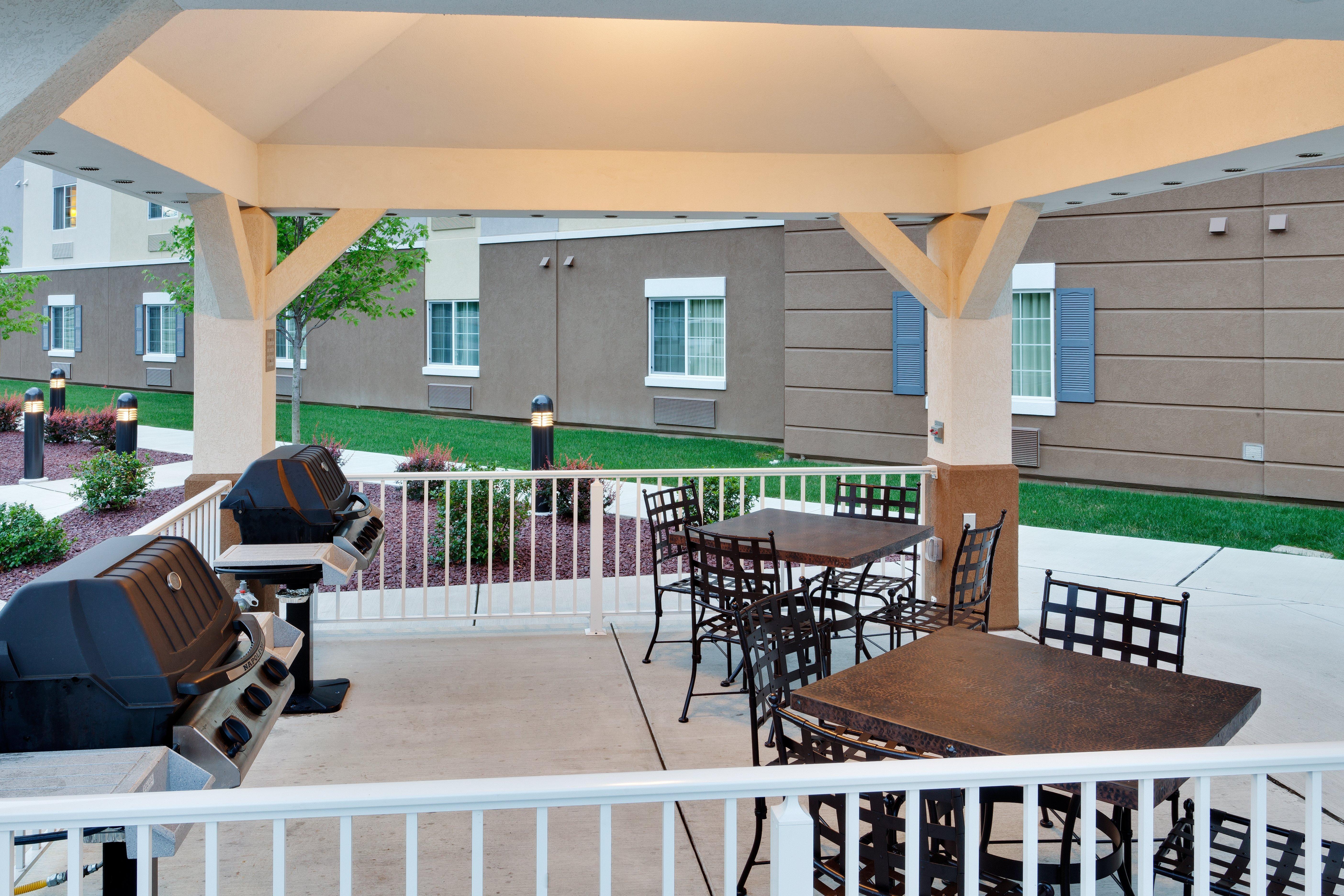 Candlewood Suites Harrisburg I-81 Hershey Area By Ihg Εξωτερικό φωτογραφία