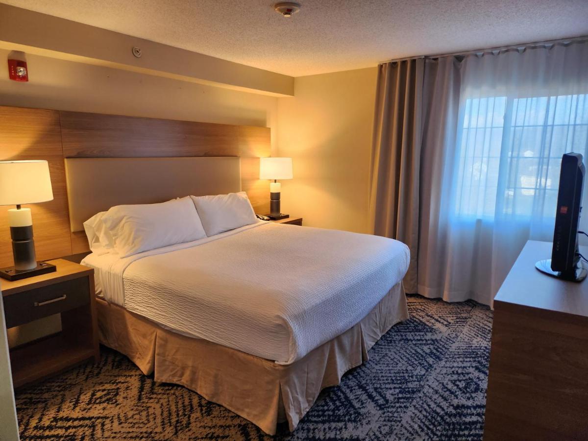 Candlewood Suites Harrisburg I-81 Hershey Area By Ihg Εξωτερικό φωτογραφία
