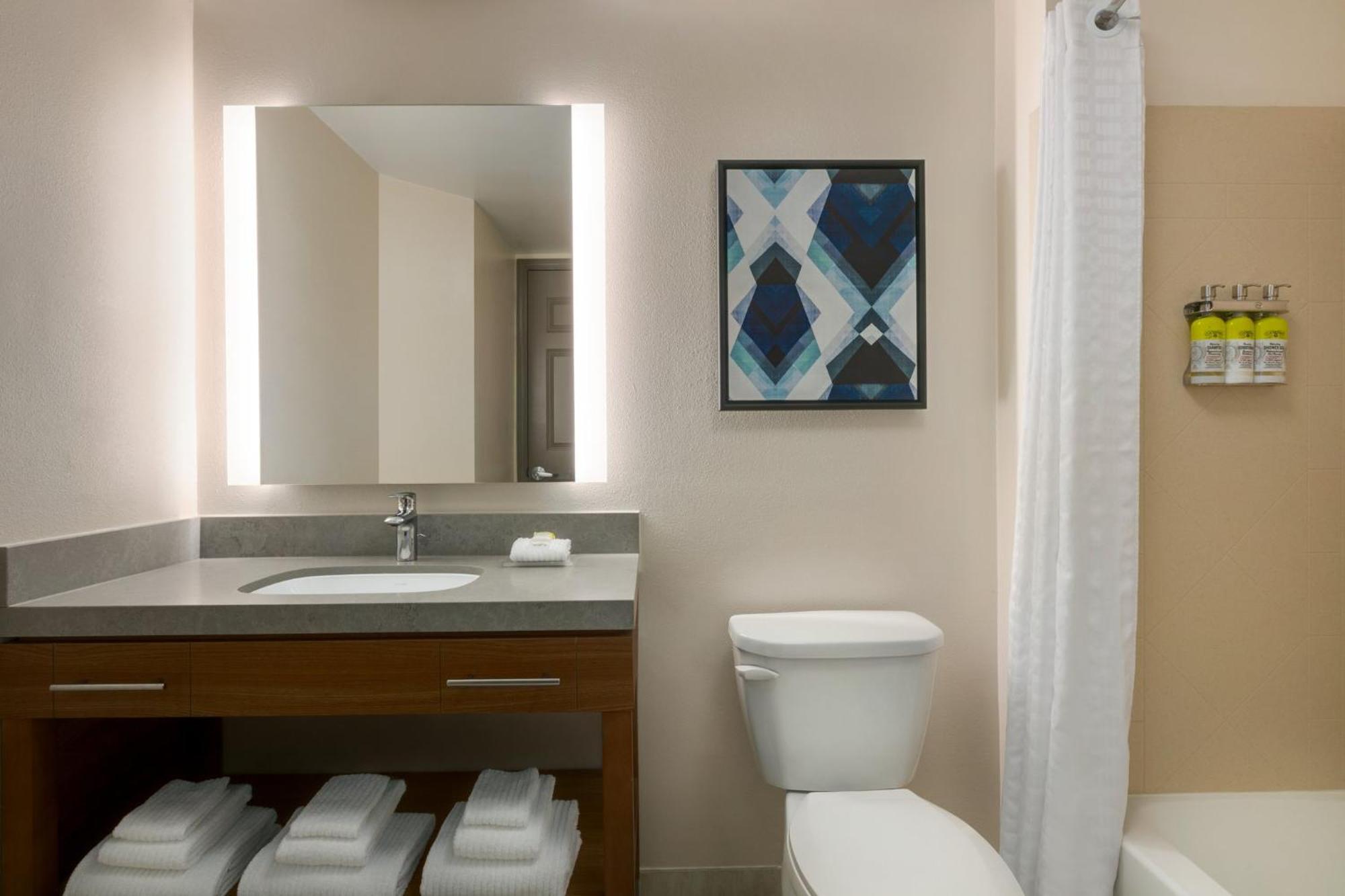 Candlewood Suites Harrisburg I-81 Hershey Area By Ihg Εξωτερικό φωτογραφία