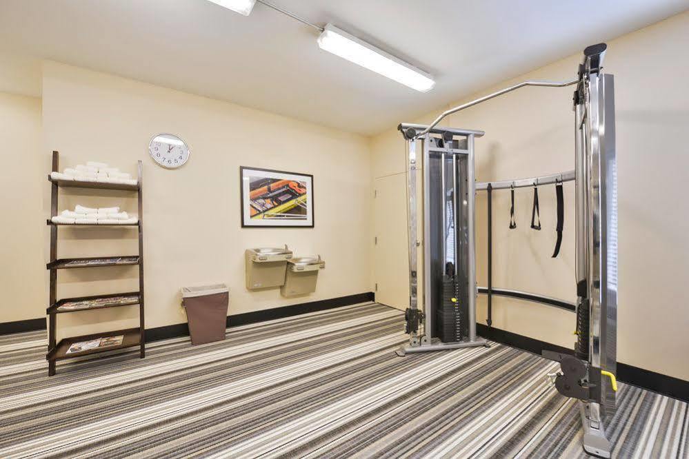 Candlewood Suites Harrisburg I-81 Hershey Area By Ihg Εξωτερικό φωτογραφία